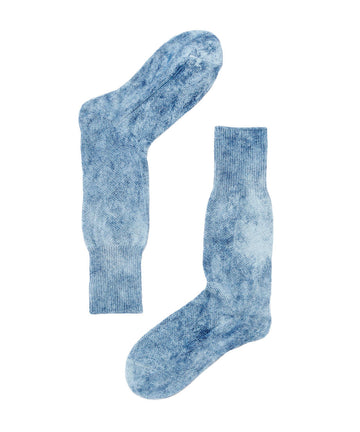ブルー